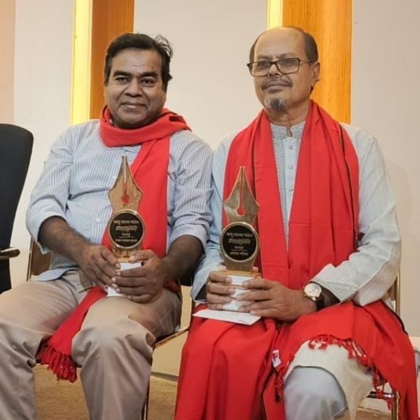 আবু খালেদ পাঠান সাহিত্য পুরস্কার ২০২৫ পেলেন গোলাম শফিক ও সৈয়দ কামরুল হাসান